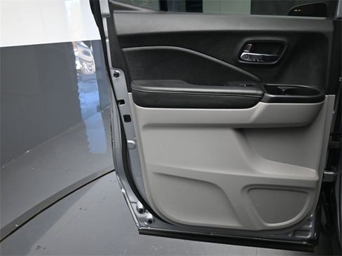 Used 2021 Honda Ridgeline RTL image 23