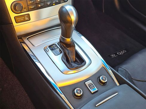 Used 2014 INFINITI Q60 Base w/ Premium Package image 31