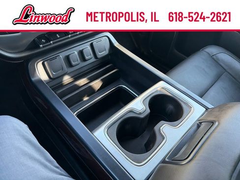 Used 2017 GMC Sierra 1500 SLT w/ SLT Preferred Package AWD/4WD image 24
