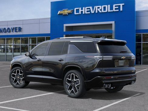 New 2026 Chevrolet Traverse High Country AWD/4WD image 3