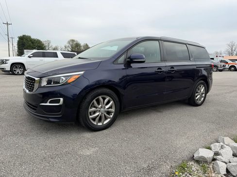 Used 2019 Kia Sedona EX FWD image 27