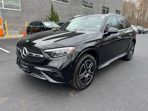 Used 2026 Mercedes-Benz GLC 300 4MATIC image 7