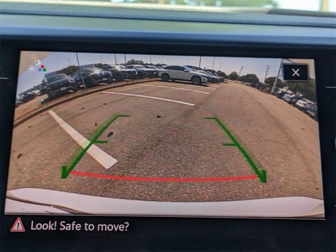 Used 2024 Volkswagen Taos SE image 20