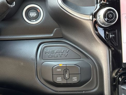 New 2026 RAM 3500 Laramie AWD/4WD image 26