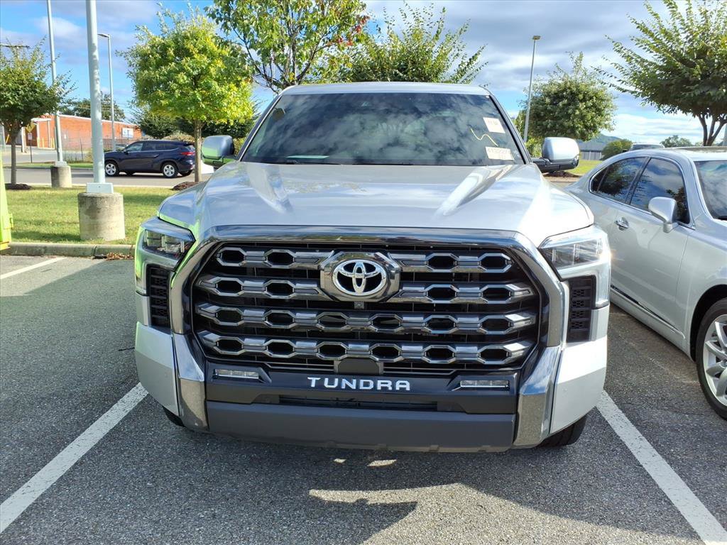 Used 2023 Toyota Tundra Platinum AWD/4WD image 4