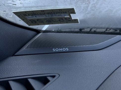 New 2025 Audi Q3 2.0T Premium image 38