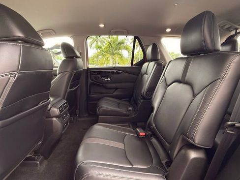 Used 2024 Honda Pilot EX-L image 8