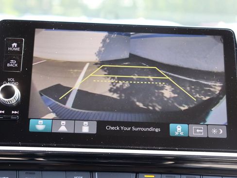 Used 2026 Honda Odyssey Touring image 37
