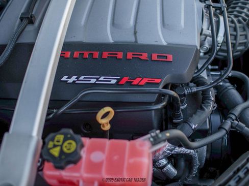 Used 2021 Chevrolet Camaro SS image 27