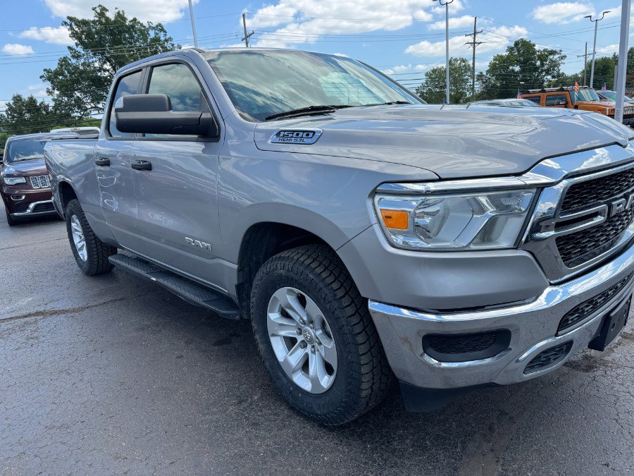 Used 2019 RAM 1500 Tradesman w/ SXT Appearance Group AWD/4WD image 12