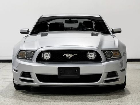 Used 2013 Ford Mustang GT Premium w/ Comfort Pkg RWD image 3