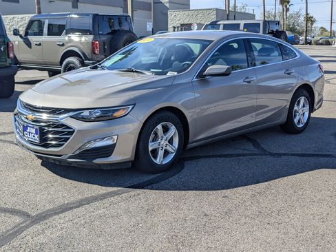 Used 2024 Chevrolet Malibu LT image 5