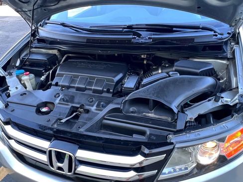 Used 2014 Honda Odyssey LX image 9