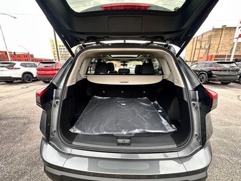 New 2026 Nissan Rogue SV image 12