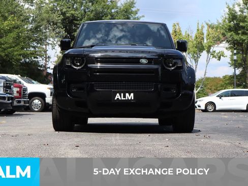 Used 2023 Land Rover Defender 110 V8 image 4