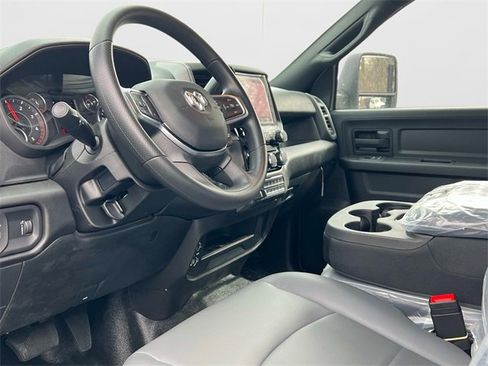 New 2026 RAM 5500 Tradesman w/ Chrome Appearance Group image 15