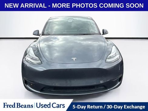 Used 2021 Tesla Model Y Long Range image 2