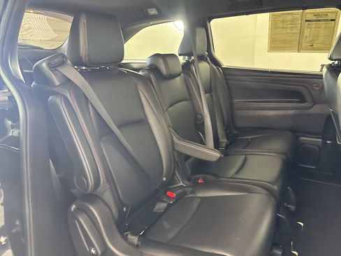 Used 2025 Honda Odyssey Sport-L image 24