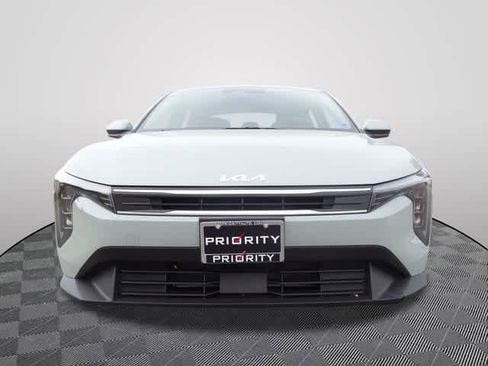 Used 2025 Kia K4 FWD image 5