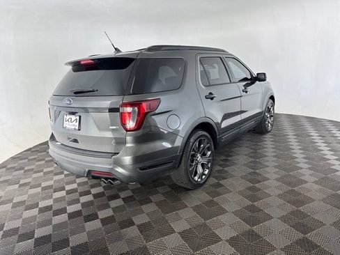 Used 2018 Ford Explorer Sport w/ Equipment Group 401A AWD/4WD image 7