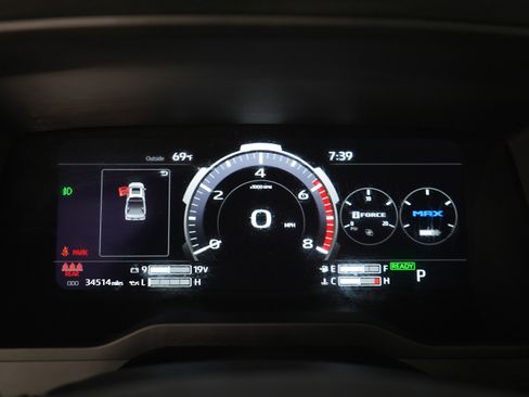 Used 2024 Toyota Tundra 1794 Edition AWD/4WD image 33