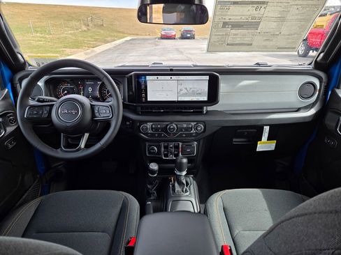 New 2026 Jeep Gladiator Sport AWD/4WD image 16
