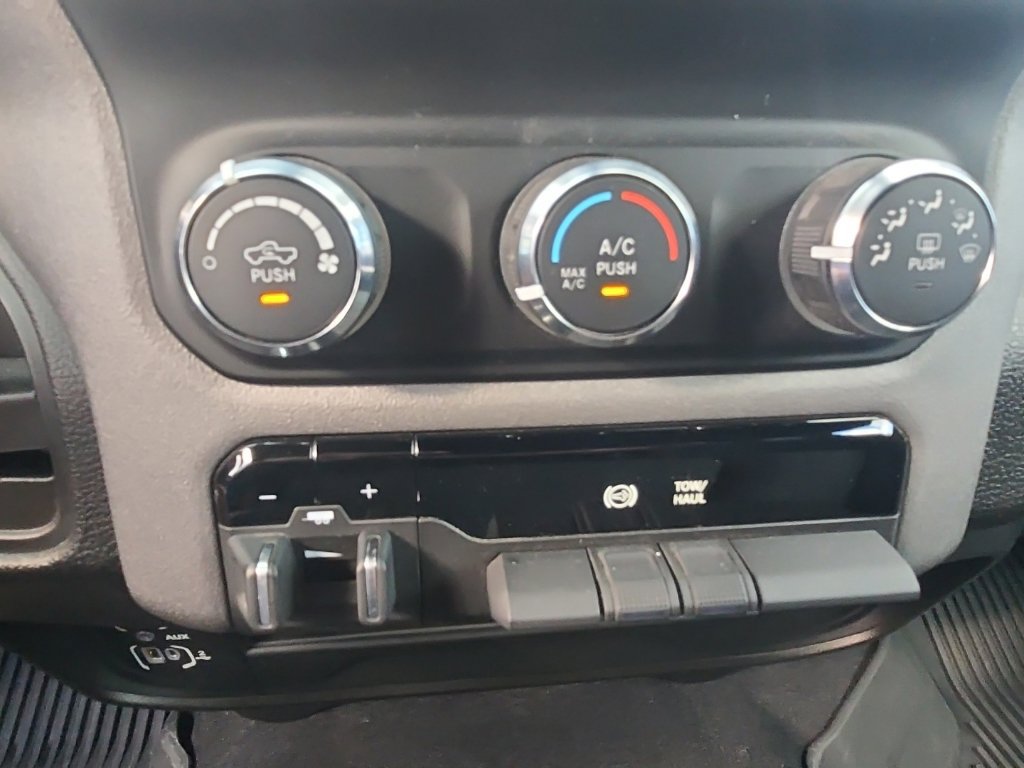 Used 2024 RAM 3500 Tradesman AWD/4WD image 33