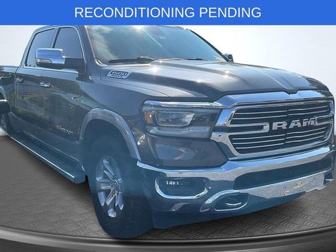 Used 2020 RAM 1500 Laramie AWD/4WD image 1
