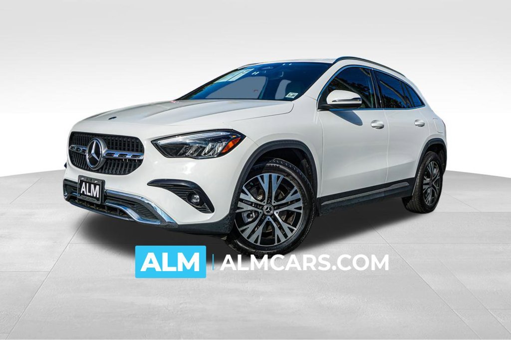 Used 2025 Mercedes-Benz GLA 250 4MATIC image 1