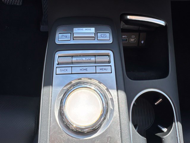 Used 2025 Genesis GV70 2.5T AWD/4WD image 26