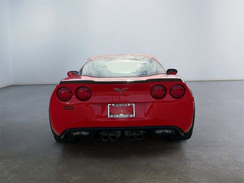 Used 2011 Chevrolet Corvette Grand Sport w/ Preferred Equipment Group image 4