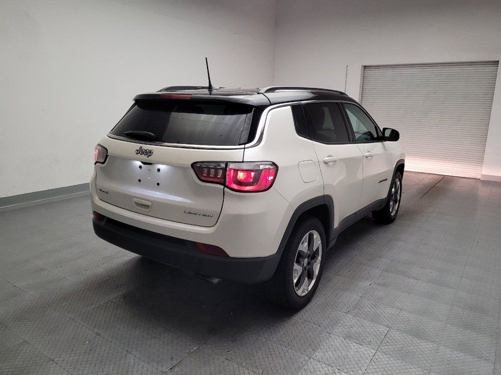 Used 2018 Jeep Compass Limited AWD/4WD image 9