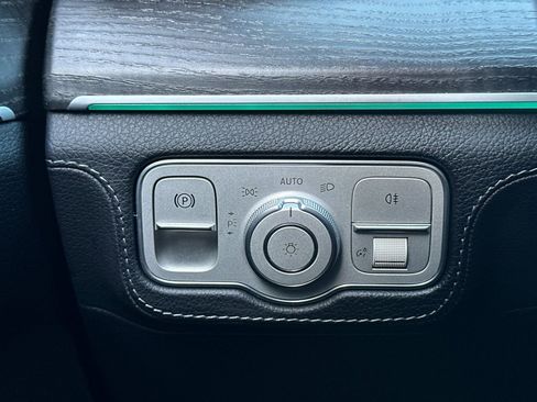 Certified 2023 Mercedes-Benz GLE 53 AMG 4MATIC image 31