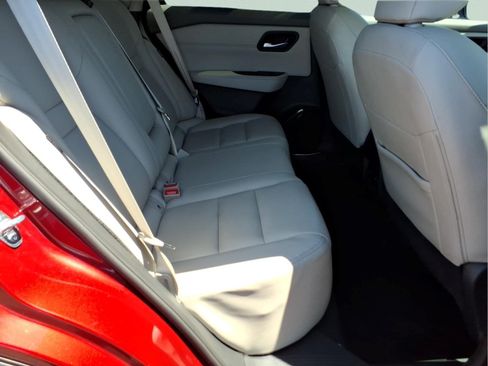 Certified 2024 Nissan Rogue SL w/ SL Premium Package AWD/4WD image 29