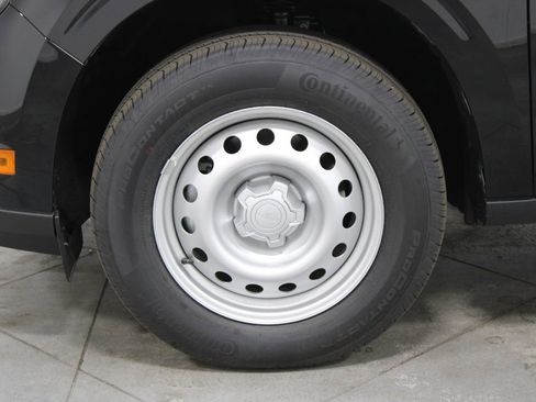 New 2026 Ford Maverick XL image 17