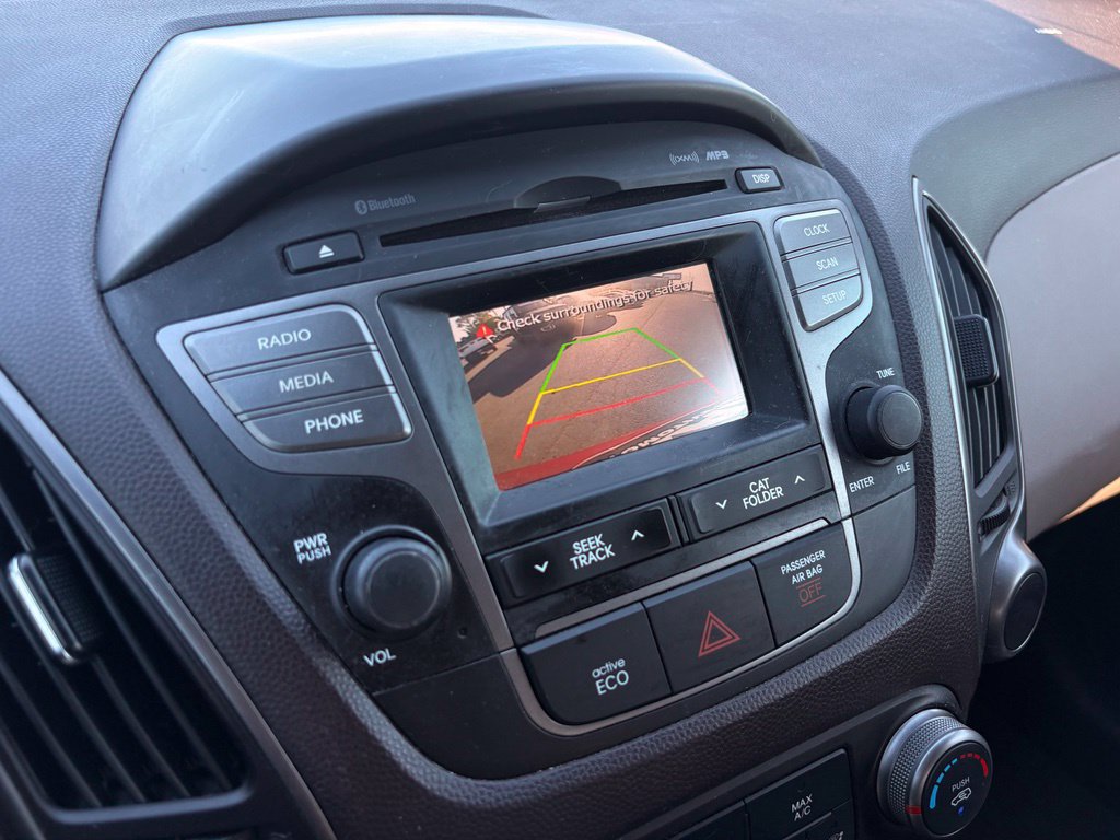 Used 2015 Hyundai Tucson SE FWD image 17