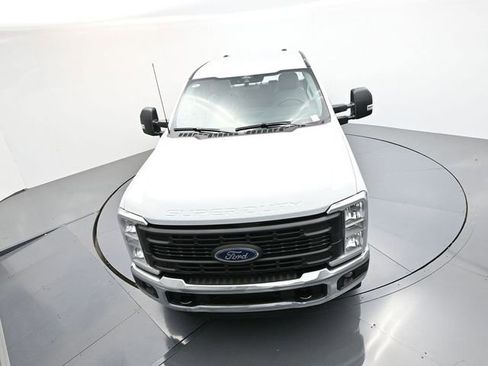 New 2026 Ford F250 XL RWD image 19