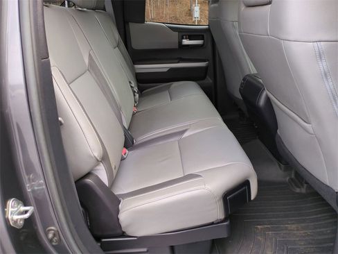Used 2018 Toyota Tundra Limited image 14