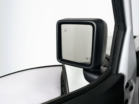 Used 2025 Jeep Wrangler Sahara w/ Safety Group image 16