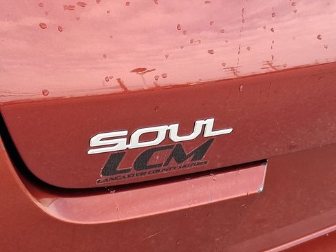 Used 2023 Kia Soul LX w/ LX Technology Package image 30