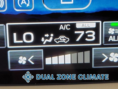 Used 2024 Subaru Crosstrek 2.0i Premium image 23