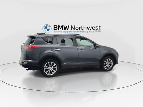 Used 2018 Toyota RAV4 Limited w/ Advanced Technology Package AWD/4WD image 4