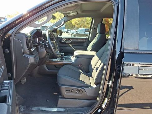 Used 2023 Chevrolet Silverado 1500 RST image 17