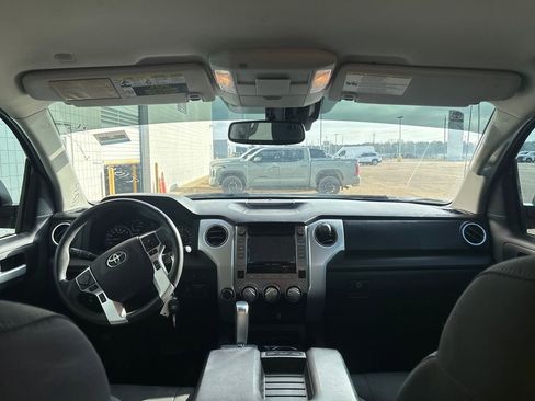Used 2019 Toyota Tundra SR5 image 27