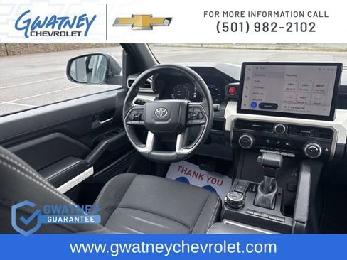 Used 2024 Toyota Tacoma TRD Off-Road image 24