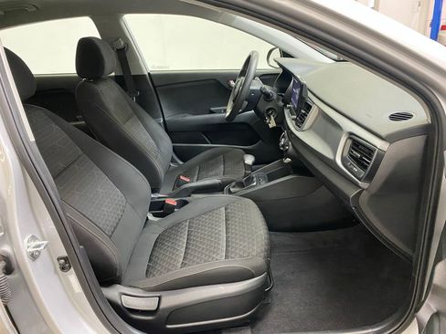Used 2023 Kia Rio LX image 15