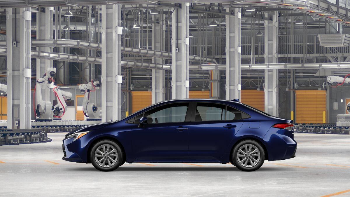 New 2027 Toyota Corolla LE FWD image 4