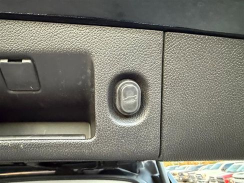 Used 2019 GMC Yukon XL Denali w/ Denali Ultimate Package image 22