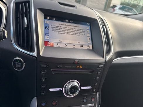 Used 2019 Ford Edge Titanium w/ Equipment Group 301A image 2