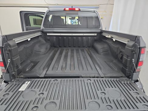 Certified 2023 Nissan Frontier SV w/ SV Premium Package image 12